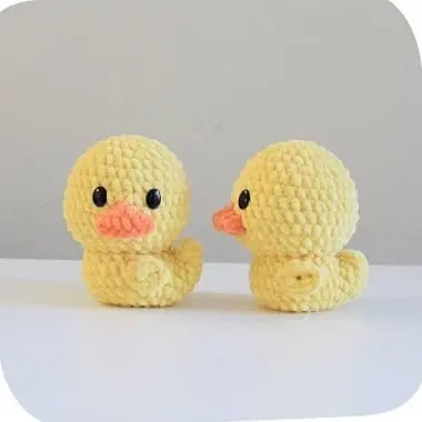 Create Your Own Adorable Crochet Sweet Duck Amigurumi with This Easy Guide