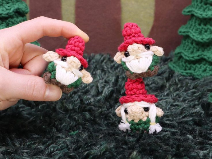Crochet Tiny Amigurumi Gnome