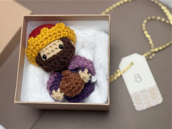 Create Your Own Charming Crocheted Wiseman Amigurumi: A Step-by-Step Guide