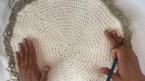 How to Crochet a Beautiful Placemat - A Step-by-Step Guide for All Skill Levels
