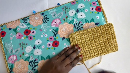 Create Your Stylish Crochet Wooden Handle Bag: A Step-by-Step Guide for Fashionable DIY Enthusiasts
