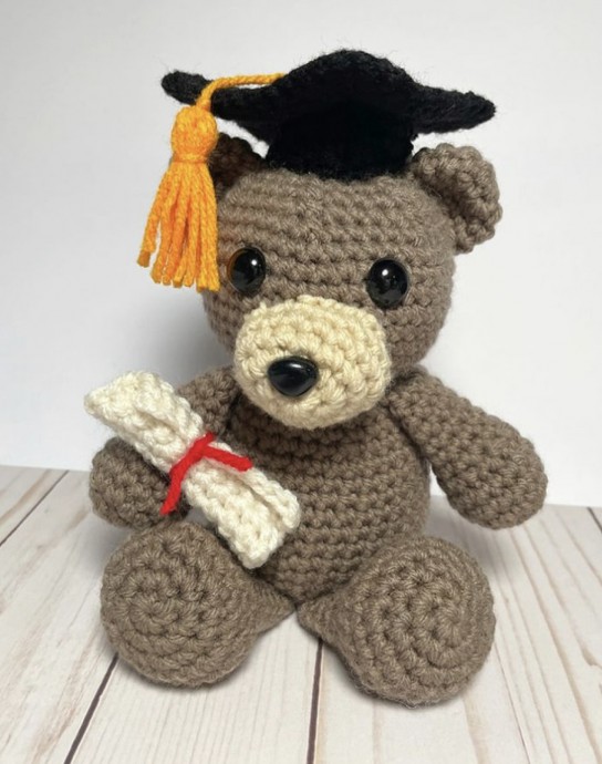 Crochet Graduation Bear