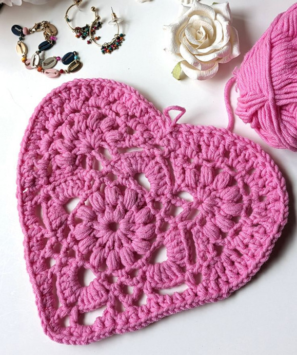 Crochet Adorable Heart