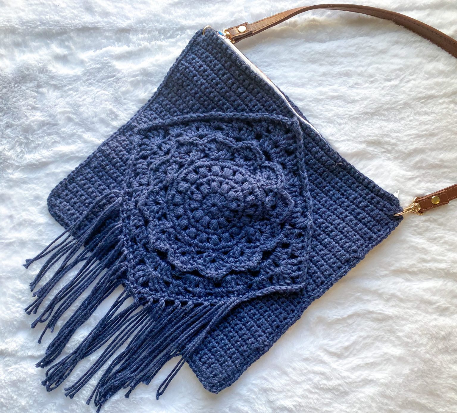 Create Your Own Crochet Spring Mandala Crossbody Bag for a Stylish Spring Look