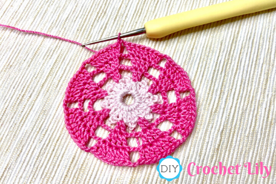 Create a Stunning Crochet Doily with Intricate Heart Designs for Your Home Decor