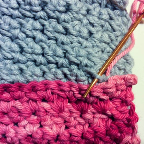 Organize Your Beauty Routine with the Crochet Grit Stitch Manicure Roll