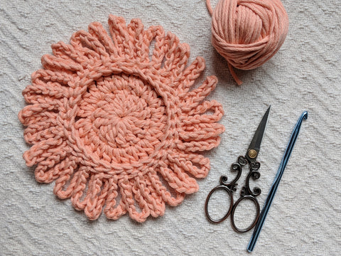 Create Your Own Beautiful Crochet Daisy Coaster - Easy Pattern for Beginners