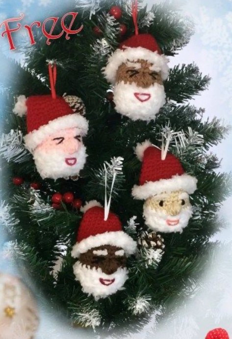 Crochet Santa Baubles