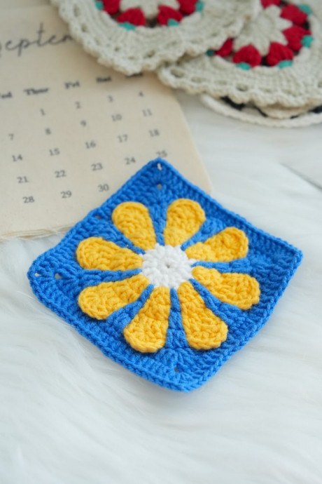 Create Beautiful Crochet Daisy Granny Squares – A Step by Step Guide for All Skill Levels