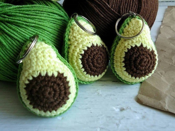 Create a Charming Crochet Avocado Keychain: Step-by-Step Amigurumi Guide Create a Charming Crochet Avocado Keychain: Step-by-Step Amigurumi Guide
