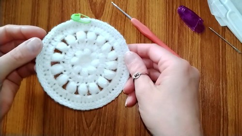 Create Your Own Enchanting Crochet Unicorn Wall Hanging and Dream Catcher