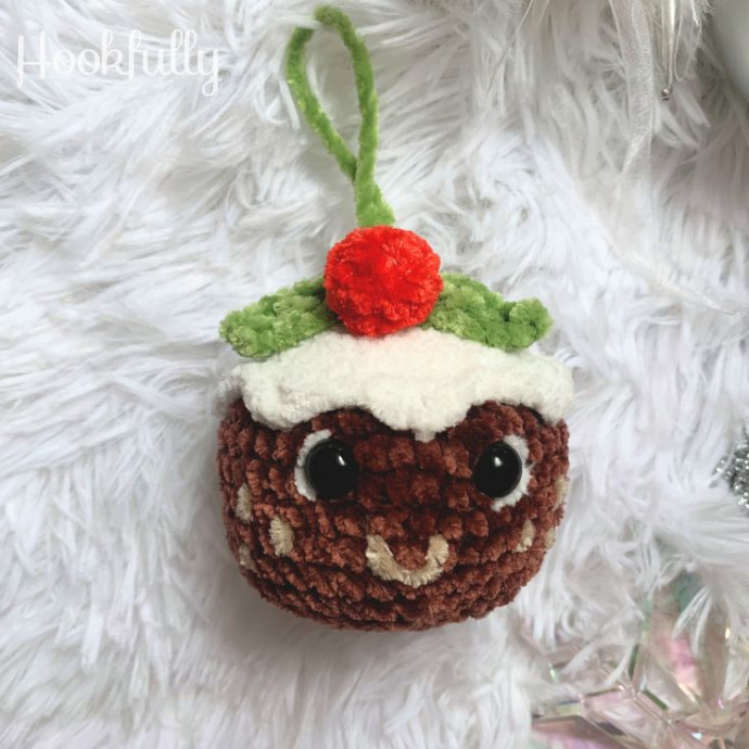 Create Adorable Crochet Christmas Pudding Ornaments for Holiday Cheer Create Adorable Crochet Christmas Pudding Ornaments for Holiday Cheer