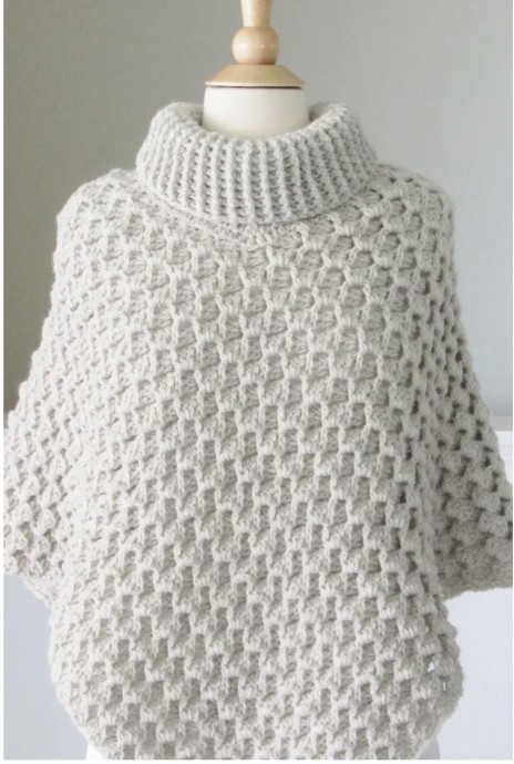 Discover the Stylish and Cozy Turtleneck Lavinia Poncho for Winter Fashion Discover the Stylish and Cozy Turtleneck Lavinia Poncho for Winter Fashion