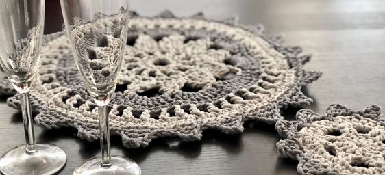 Crochet Table Placemat and Coasters