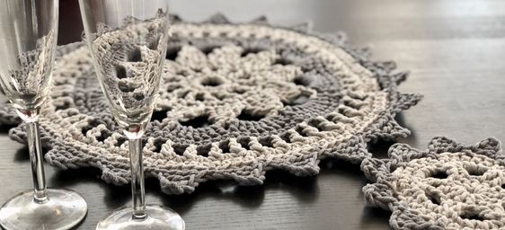 Elegant Crochet Table Placemat and Coasters Pattern for Sophisticated Dining Experience Elegant Crochet Table Placemat and Coasters Pattern for Sophisticated Dining Experience