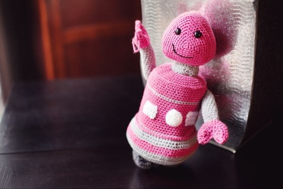 Create Your Own Crochet Pink Robot: A Fun and Whimsical DIY Guide Create Your Own Crochet Pink Robot: A Fun and Whimsical DIY Guide