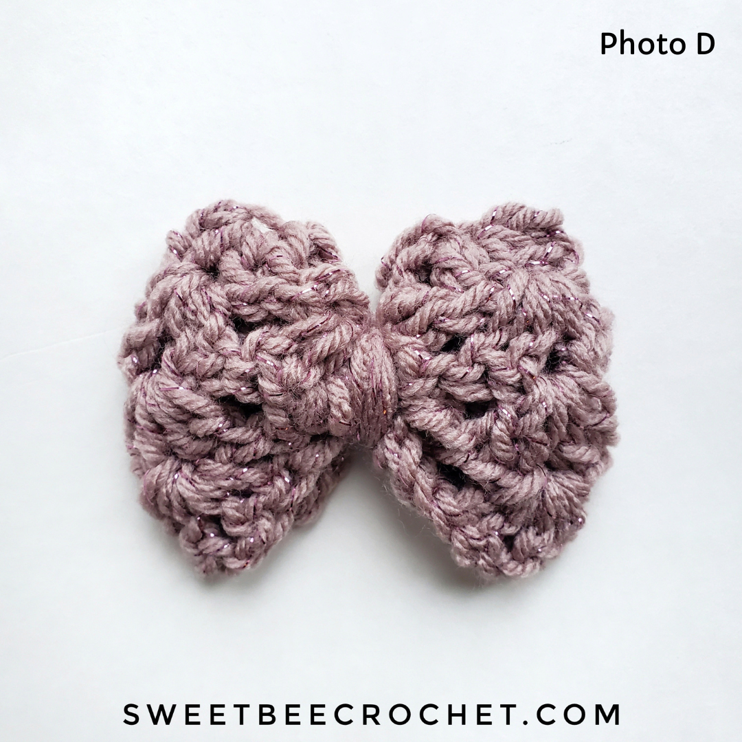 Crafting a Charming Crochet Iris Mini Bow: A Detailed Guide for Fashionable Accessories