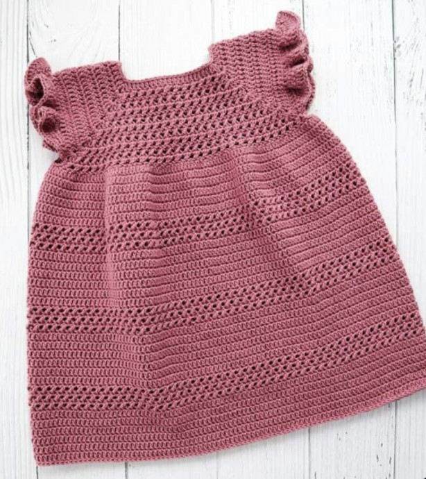 Free Beautiful Crochet Baby Dress Pattern