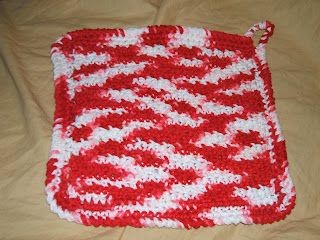 Discover the Art of Crocheting a Delightful Dishcloth for Your Kitchen