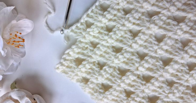 Mastering the Art of Crochet with the Textured Granny Stitch: A Comprehensive Guide