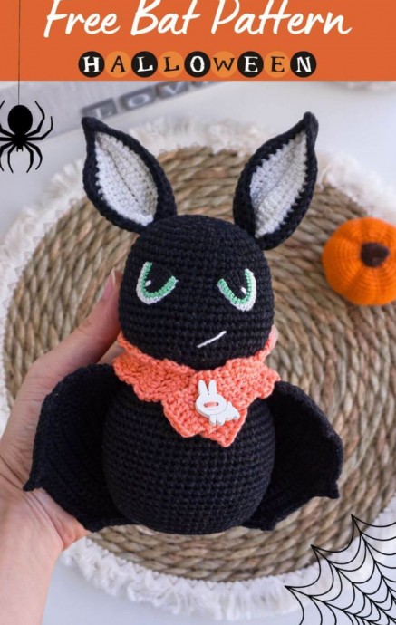 Crochet Adorable Bat (Free Pattern)