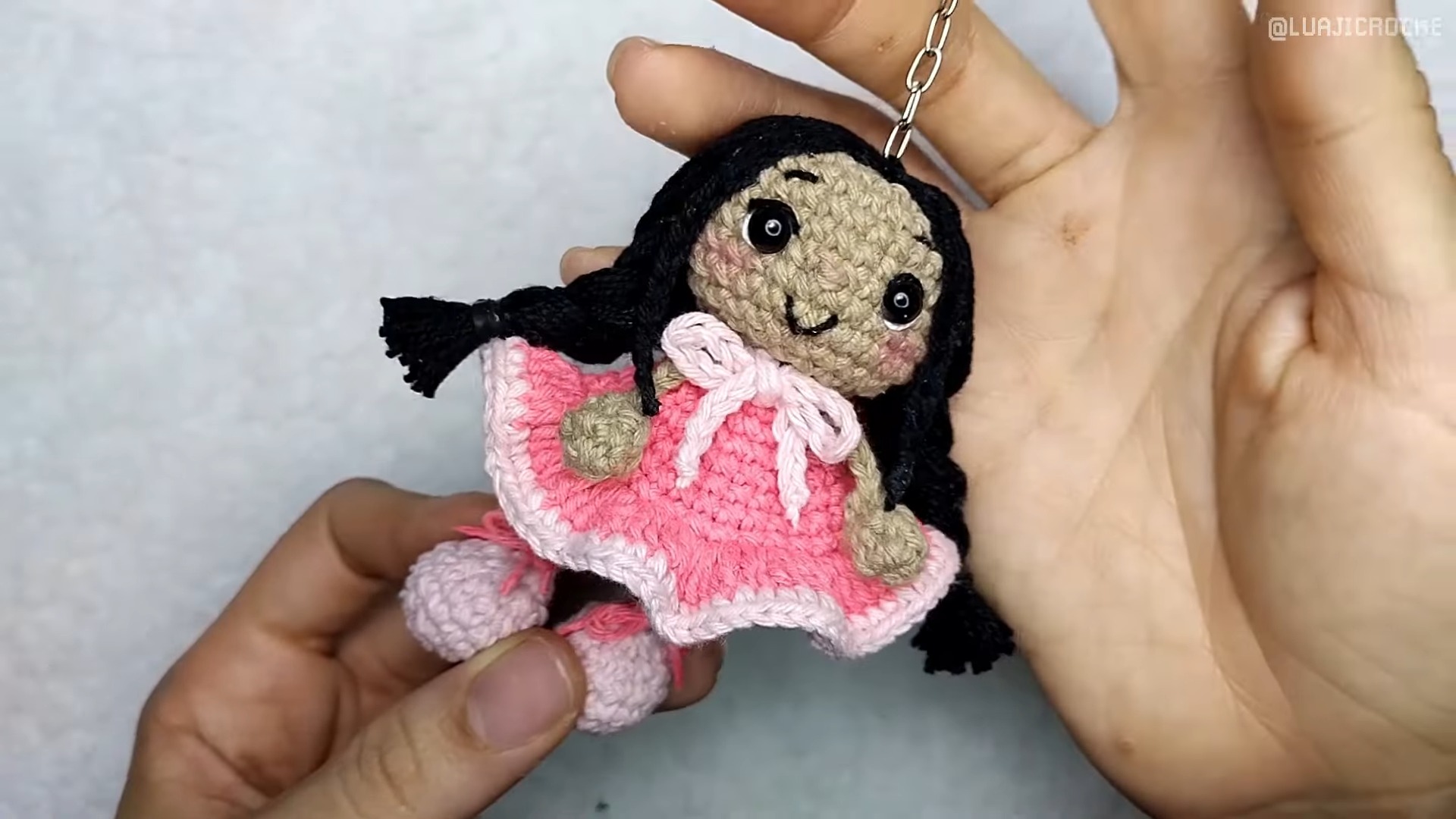 Create a Charming Mini Doll Keychain: Step-by-Step Crochet Guide