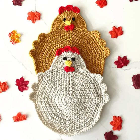 Crochet Farmhouse Chicken Potholder