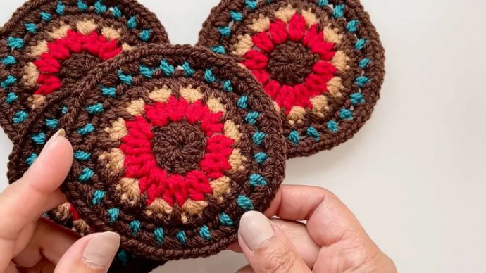 Create Beautiful Crochet Mandala Coasters for Home Decor and Gifts