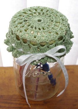 Transform Your Mason Jar Lids with This Charming Crochet DIY Project Transform Your Mason Jar Lids with This Charming Crochet DIY Project