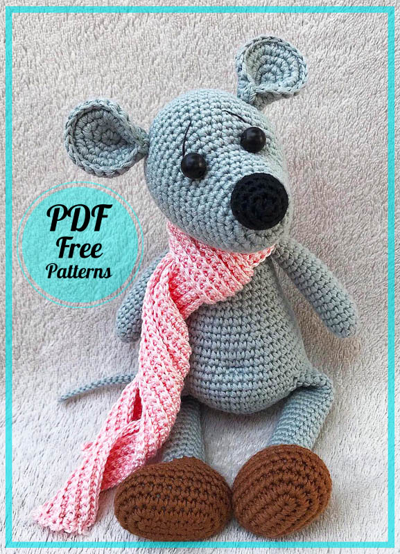 Create Your Own Adorable Amigurumi Crochet Mouse with Scarf - A Fun Project for All Skill Levels