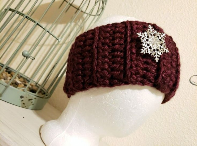Create Cozy Crochet Ear Warmers: Easy Step-by-Step Instructions and Materials List