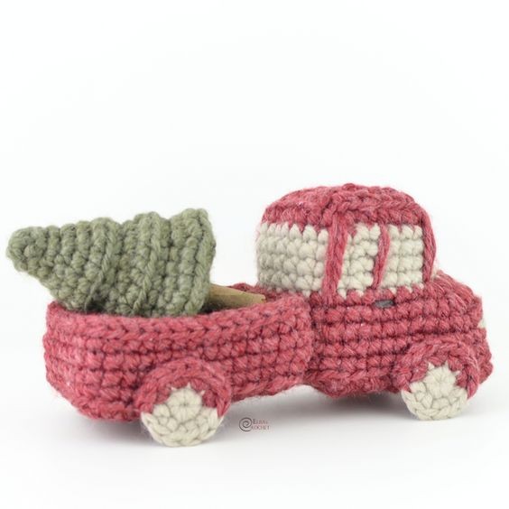 Create a Charming Crochet Christmas Truck: A Festive DIY Guide for Holiday Cheer Create a Charming Crochet Christmas Truck: A Festive DIY Guide for Holiday Cheer