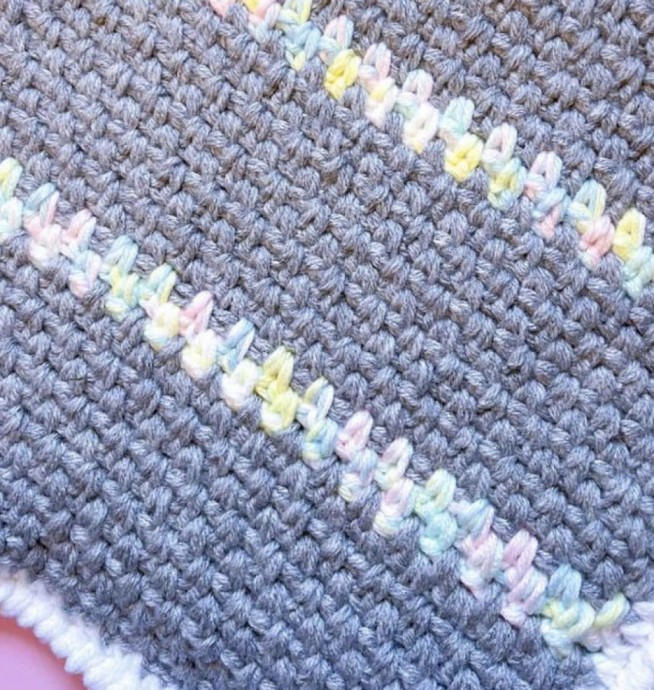 Crochet Linen Stitch Baby Blanket with Crab Stitch Border