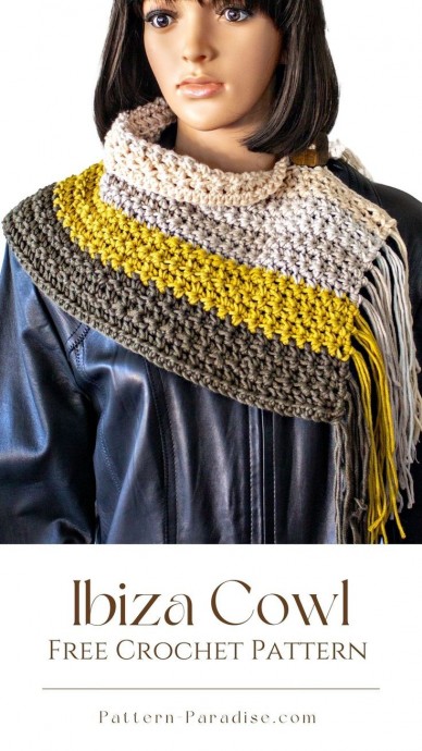 Lovely Crochet Cowl