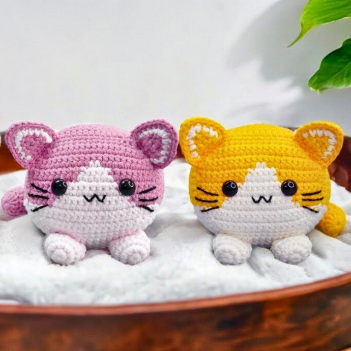 Crochet Cat Loaf