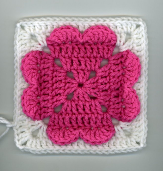 Create Adorable Crochet Heart Squares for Every Occasion