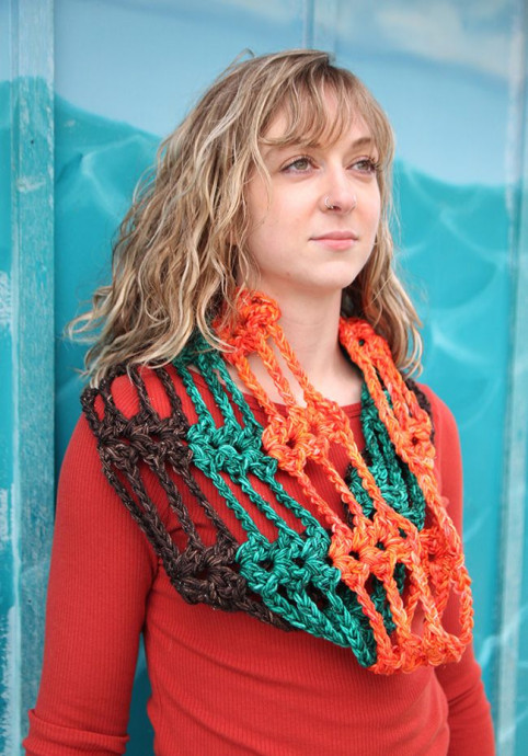 Crochet Beautiful Cowl