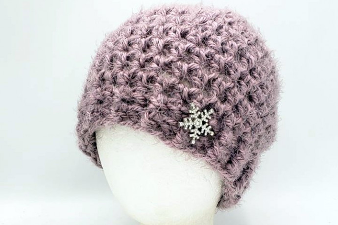 Create Your Own Crochet Snowflake Slouch Hat: A Stylish Winter Accessory Create Your Own Crochet Snowflake Slouch Hat: A Stylish Winter Accessory