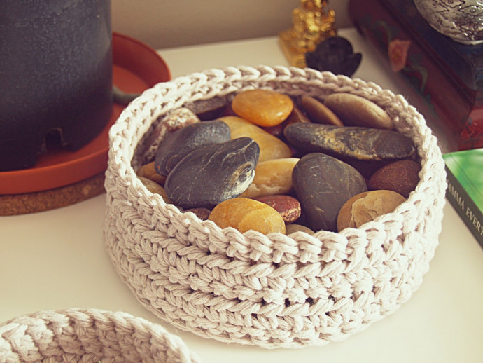 Create Your Own Cozy Crochet Basket: Step-by-Step Guide for Beginners and Experts Create Your Own Cozy Crochet Basket: Step-by-Step Guide for Beginners and Experts