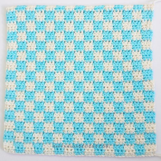 Create Your Own Stylish Checkered Potholder with This Easy Crochet Pattern