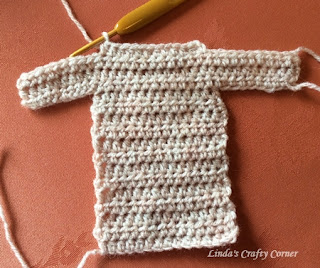 Create Your Own Crochet Teddy Hand Puppet: A Fun and Whimsical Crochet Project for All Ages