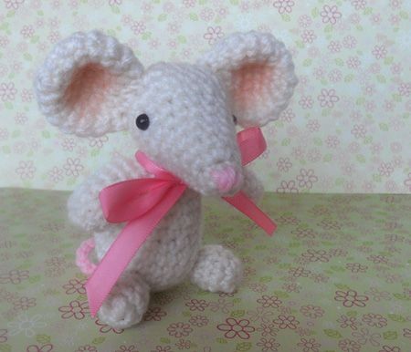 Create Your Own Adorable Crochet Mouse: A Step-by-Step Guide for Crafters of All Levels Create Your Own Adorable Crochet Mouse: A Step-by-Step Guide for Crafters of All Levels