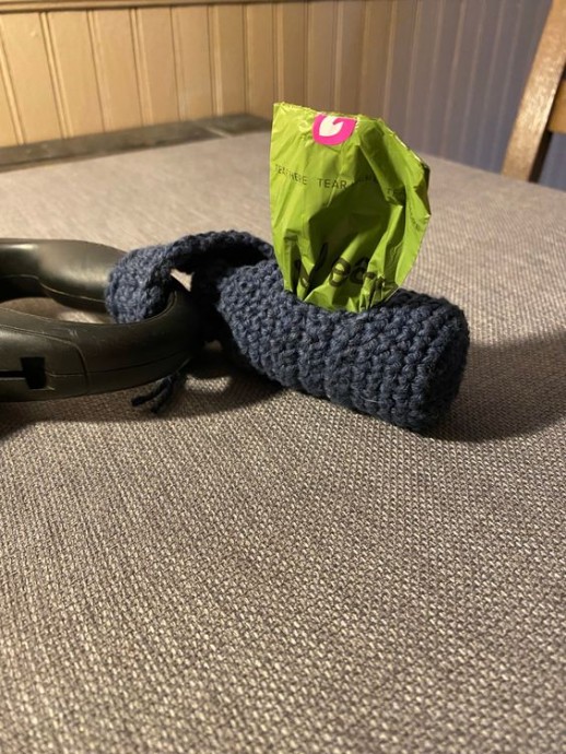 Create Cute and Functional Crochet Potty Bag Holders for Your Dog Create Cute and Functional Crochet Potty Bag Holders for Your Dog