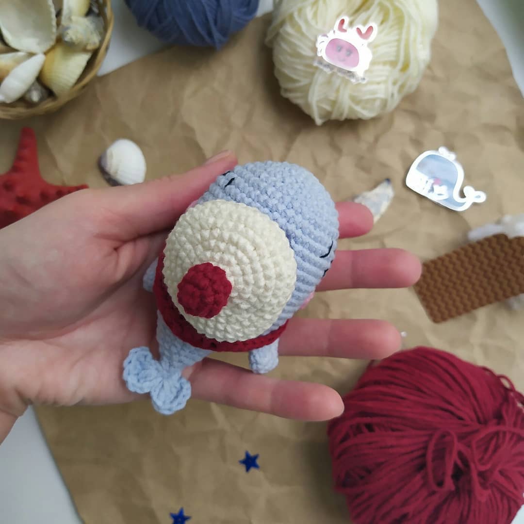 Create Your Own Adorable Crochet Amigurumi Whale: A Step-by-Step Guide