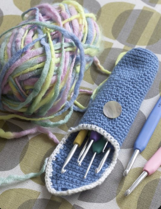 Create Your Own Stylish Crochet Hook Cosy: A Beginner's Guide Create Your Own Stylish Crochet Hook Cosy: A Beginner's Guide
