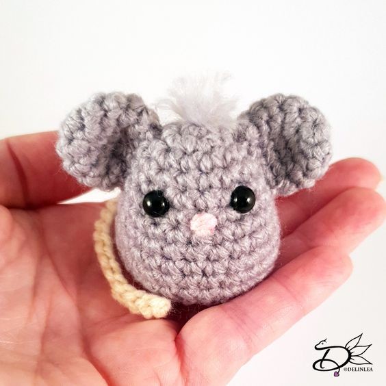 Create Your Own Crochet Mouse Amigurumi: A Fun DIY Craft Project