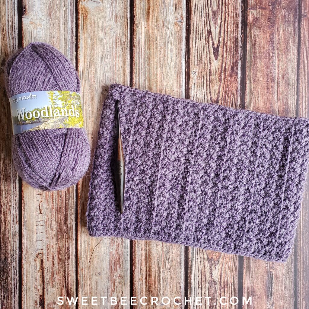 Discover the Cozy Crochet Suzette Neck Warmer Pattern for Winter Fashion