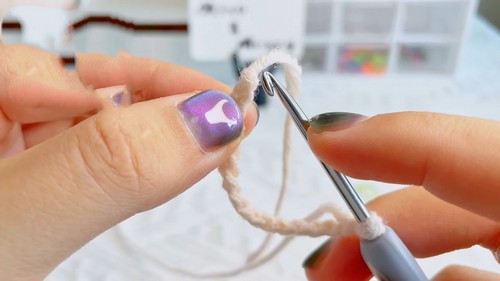 Ultimate Guide to Creating Crochet Finger Protectors with Bunny Ears and Frog Eyes