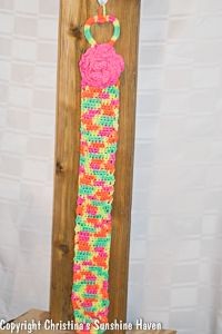 Organize Your Crochet Hair Accessories with a Practical and Stylish Organizer Organize Your Crochet Hair Accessories with a Practical and Stylish Organizer