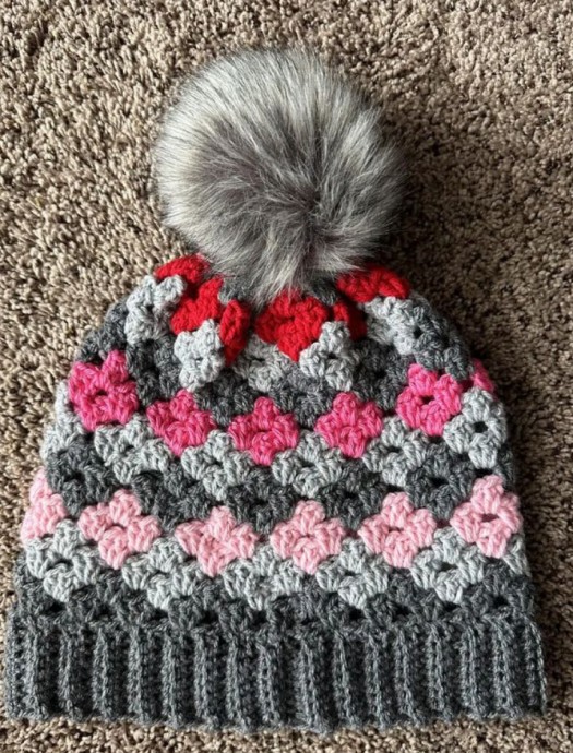 Discover the Timeless Crochet Granny Diamond Beanie: A Classic Accessory for All Ages Discover the Timeless Crochet Granny Diamond Beanie: A Classic Accessory for All Ages
